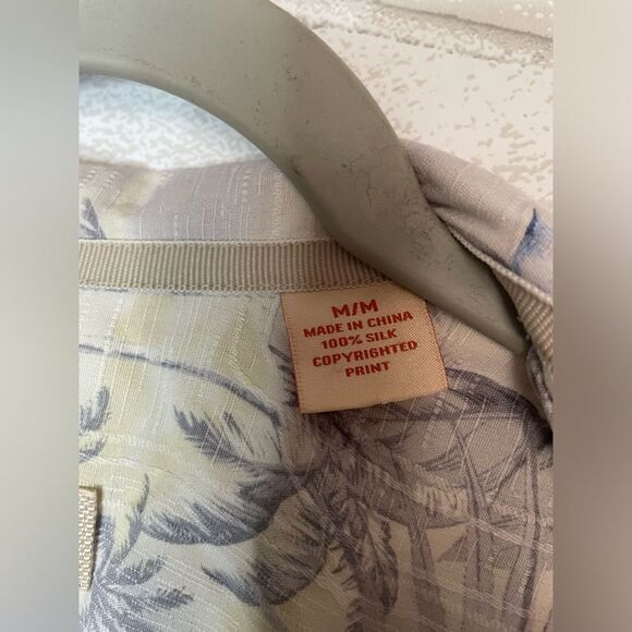 Tommy Bahama Mens 100% Silk Caribbean Tropical Short Sleeve Button Up Shirt M - Picture 7 of 9